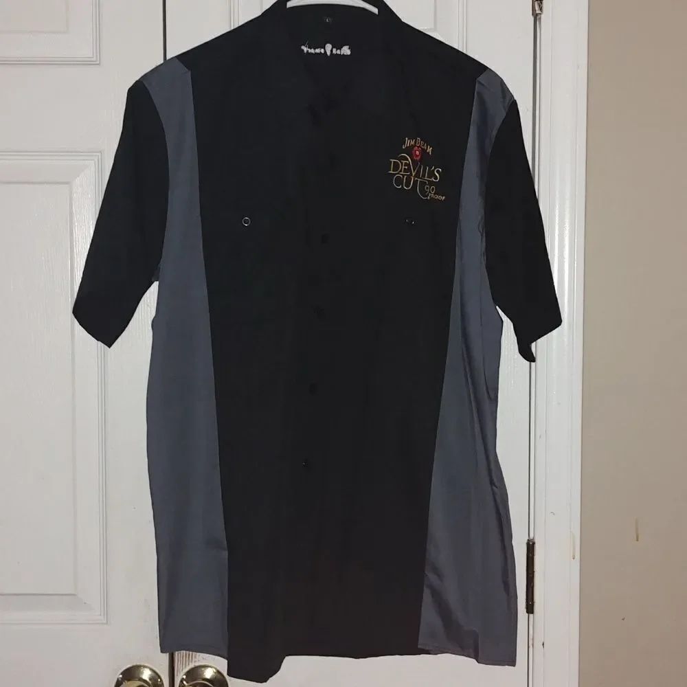 Jim Beam Devils cut 90 proof button down black and gray short sleeve shirt Sz L